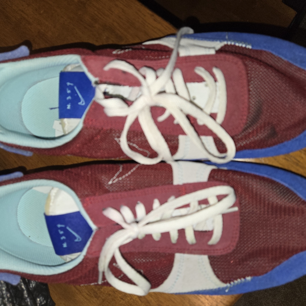 Nike Mens' Burgundy and Blue Sneakers